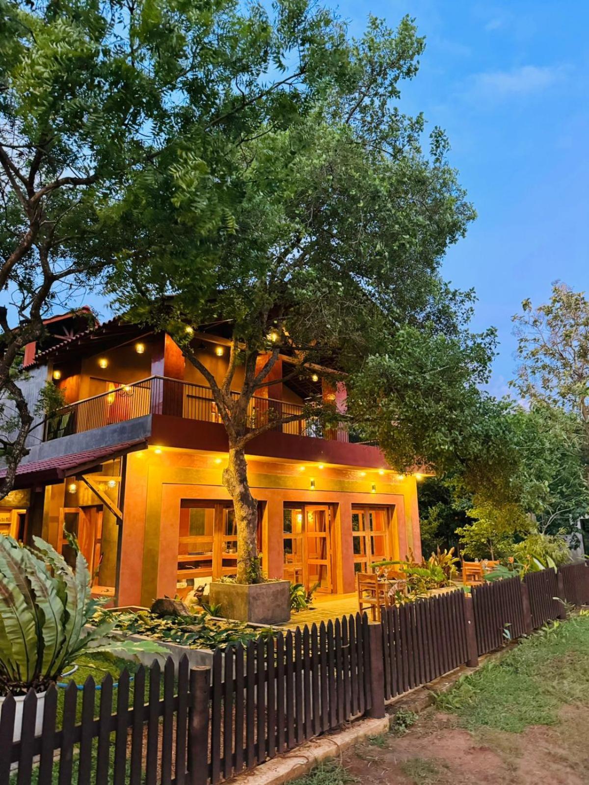 Art Yala Boutique Resort Tissamaharama Exterior photo